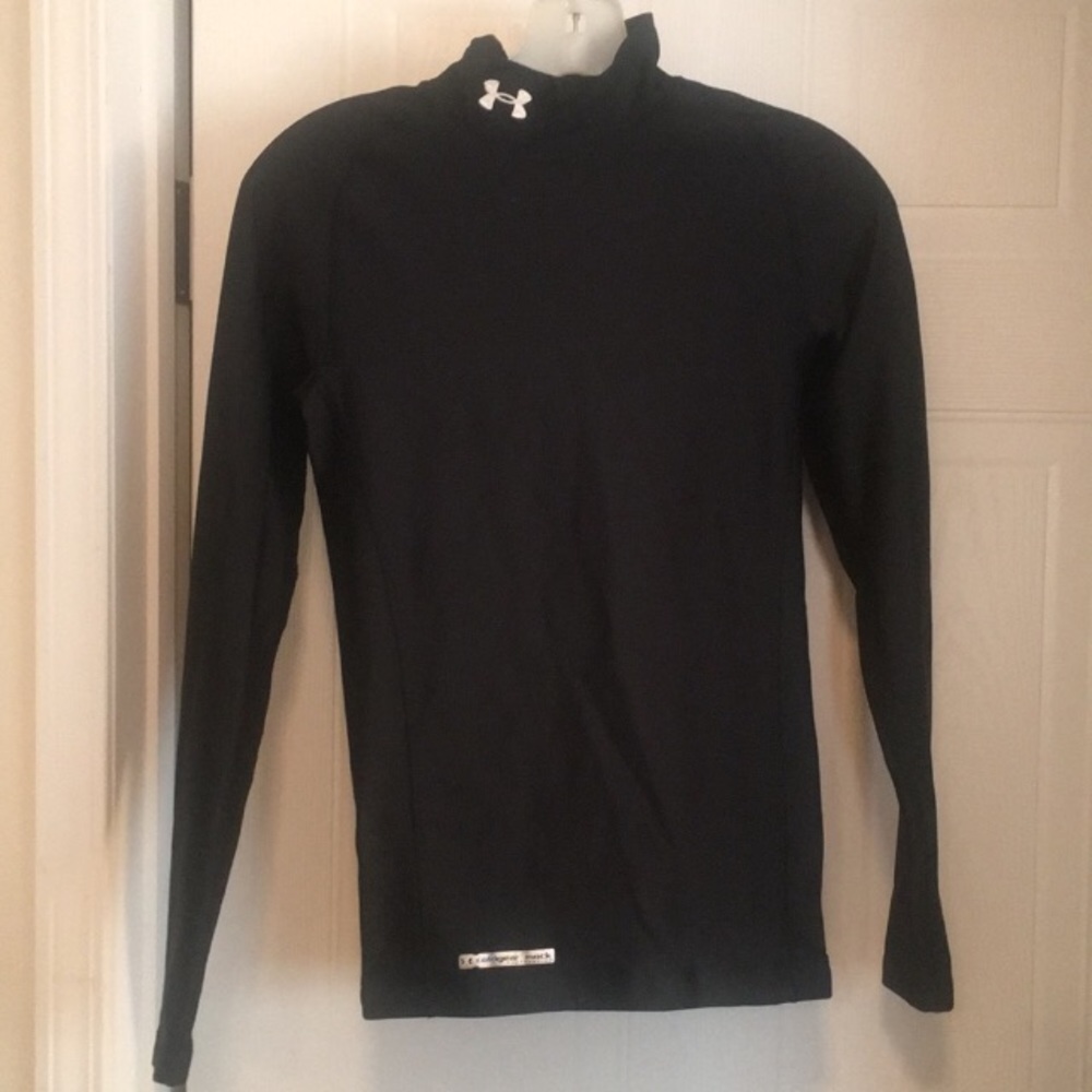 Men’s cold gear compression shirt